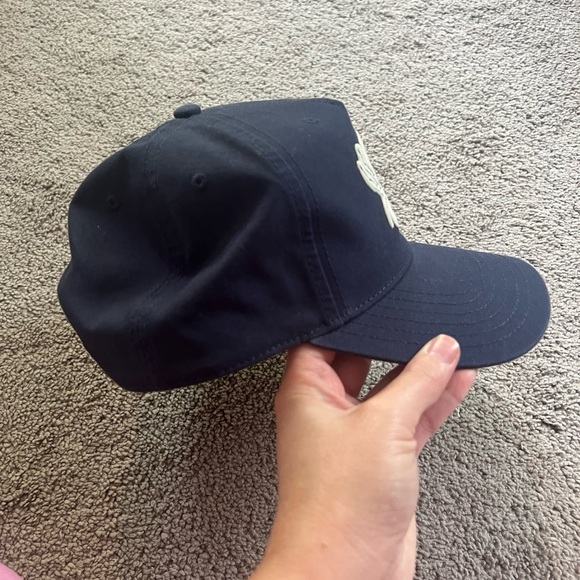 Trucker hat - Picture 2 of 3